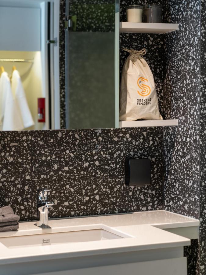 Seekers Finders Rama IV Hotel Surestay Collection By BW Bangkok Eksteriør bilde