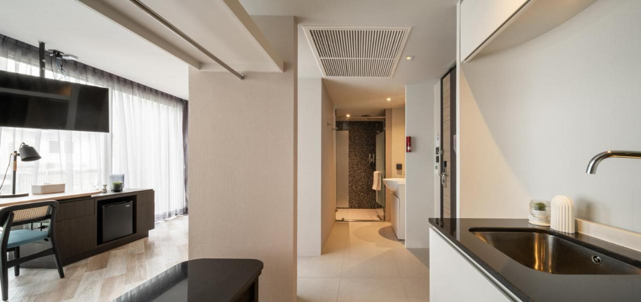 Seekers Finders Rama IV Hotel Surestay Collection By BW Bangkok Eksteriør bilde