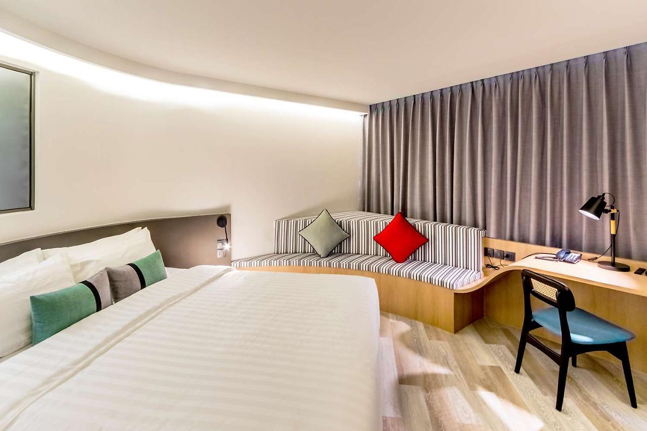 Seekers Finders Rama IV Hotel Surestay Collection By BW Bangkok Eksteriør bilde